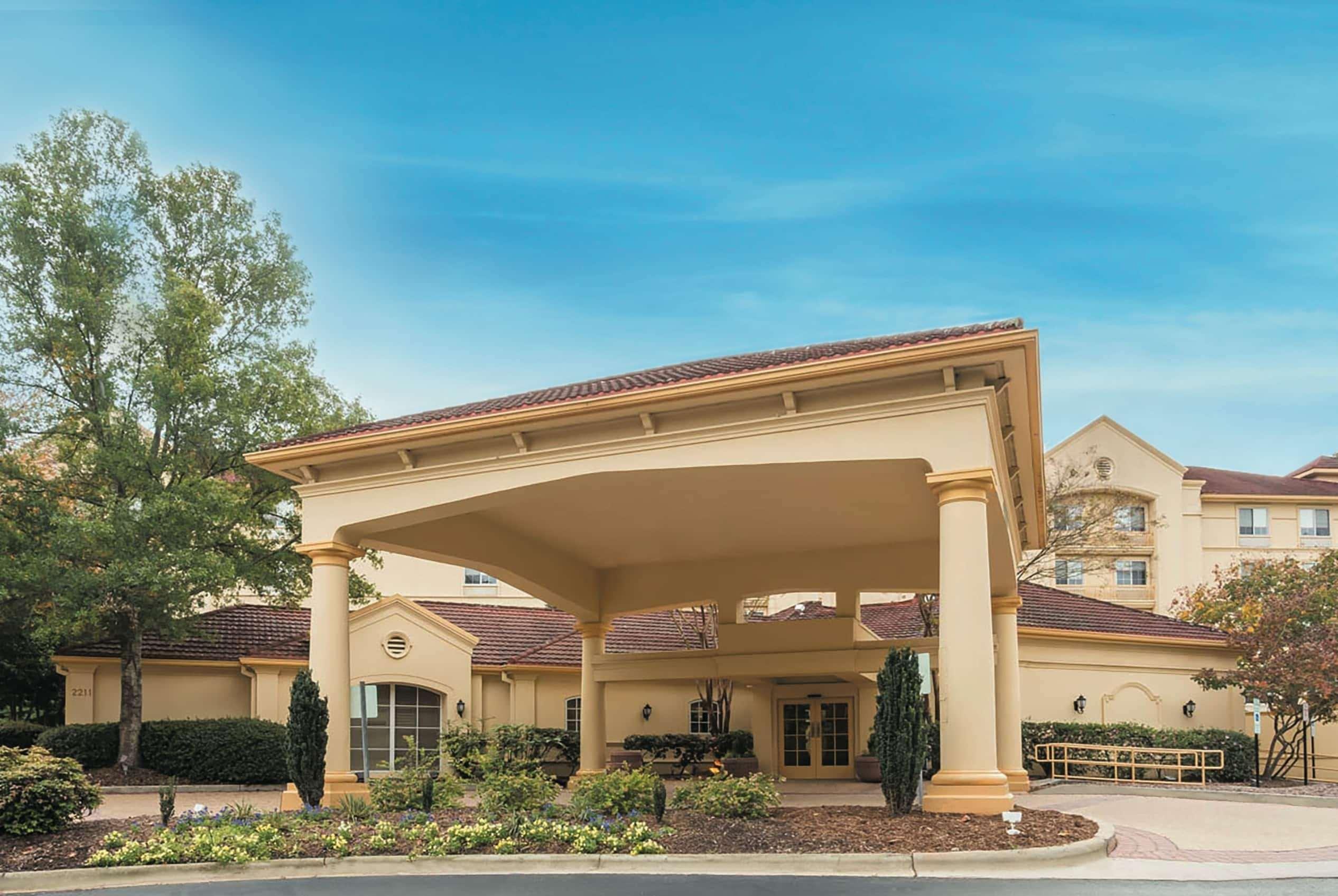 La Quinta By Wyndham Raleigh Crabtree Exterior foto